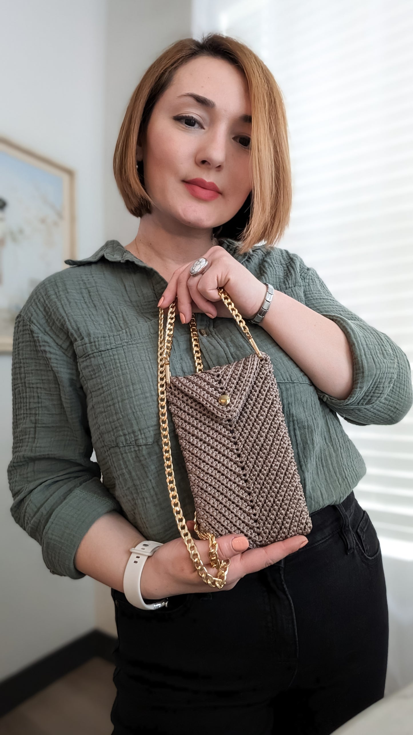 Classy Phone Bag • Color Mink