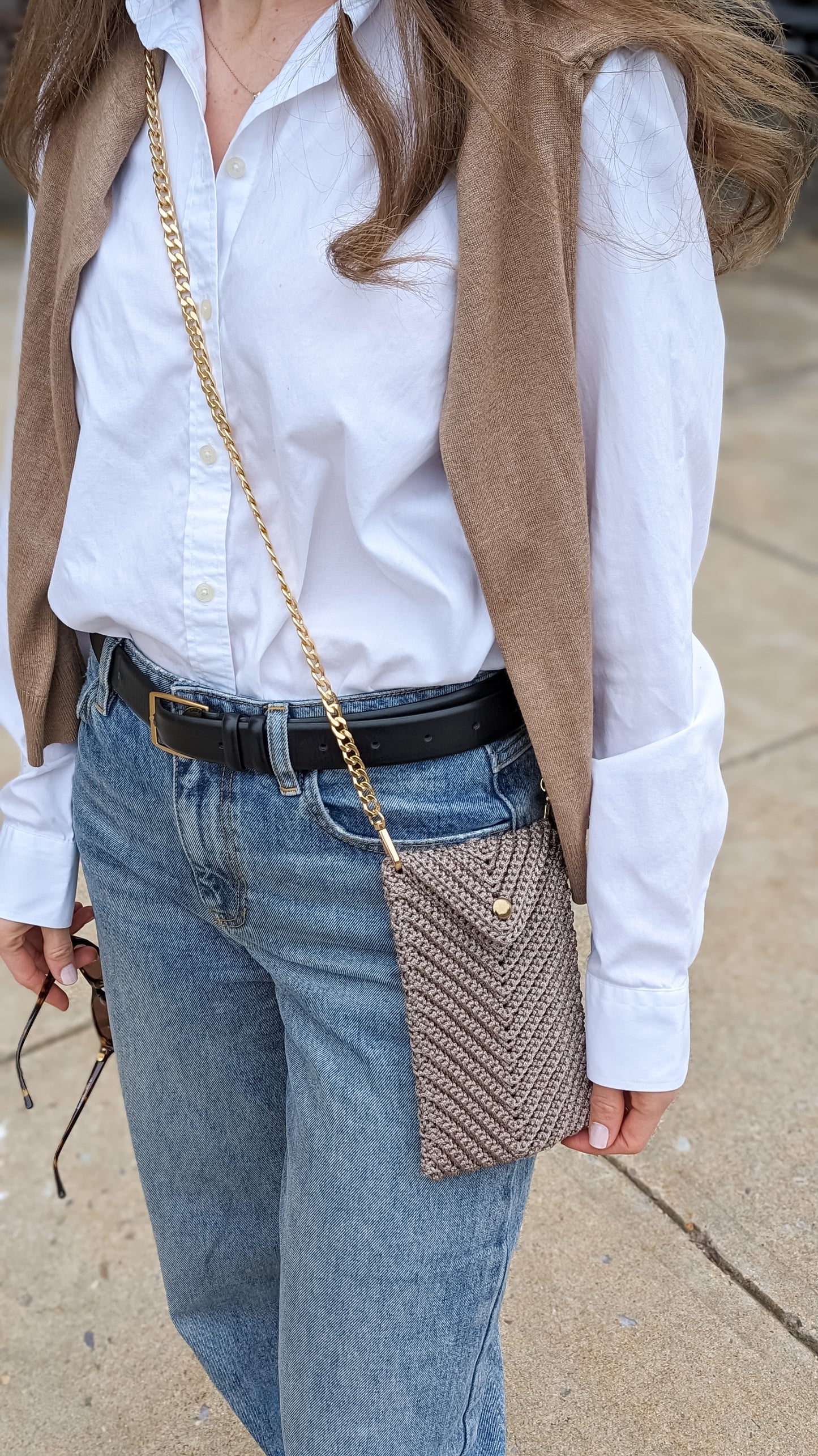 Classy Phone Bag • Color Mink