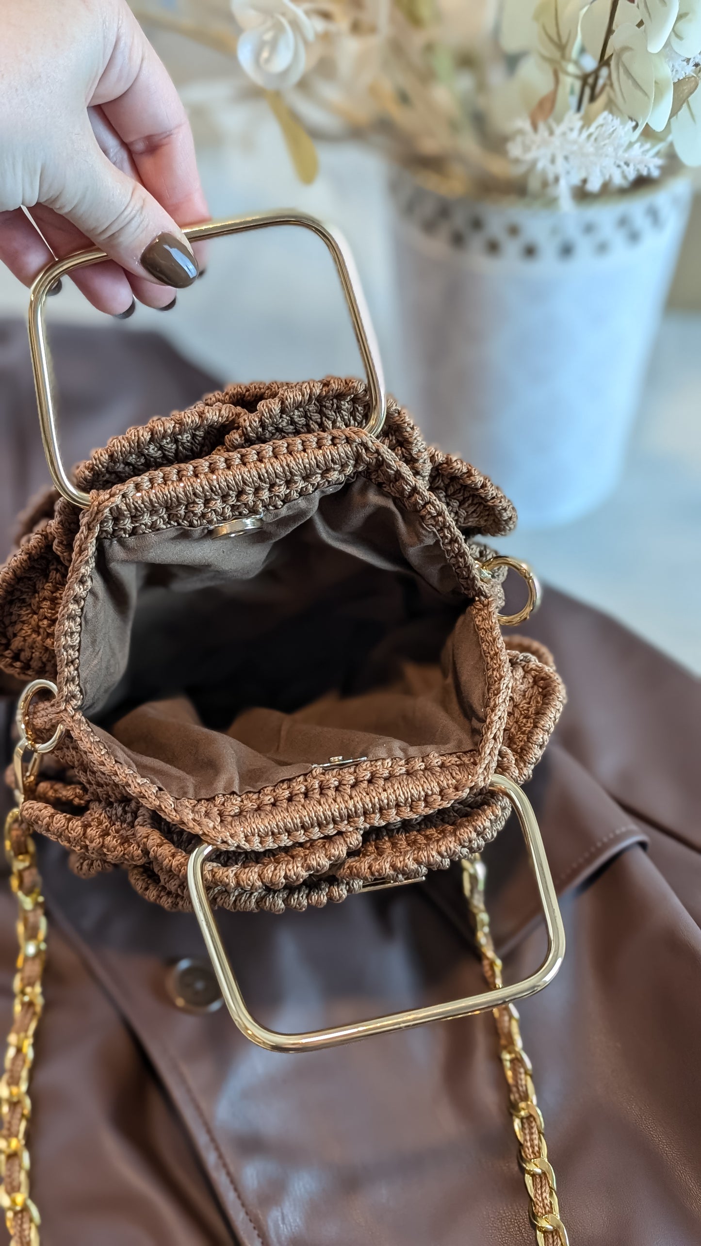 Rosetta Crossbody| Crochet Handmade Bag | Color Brown