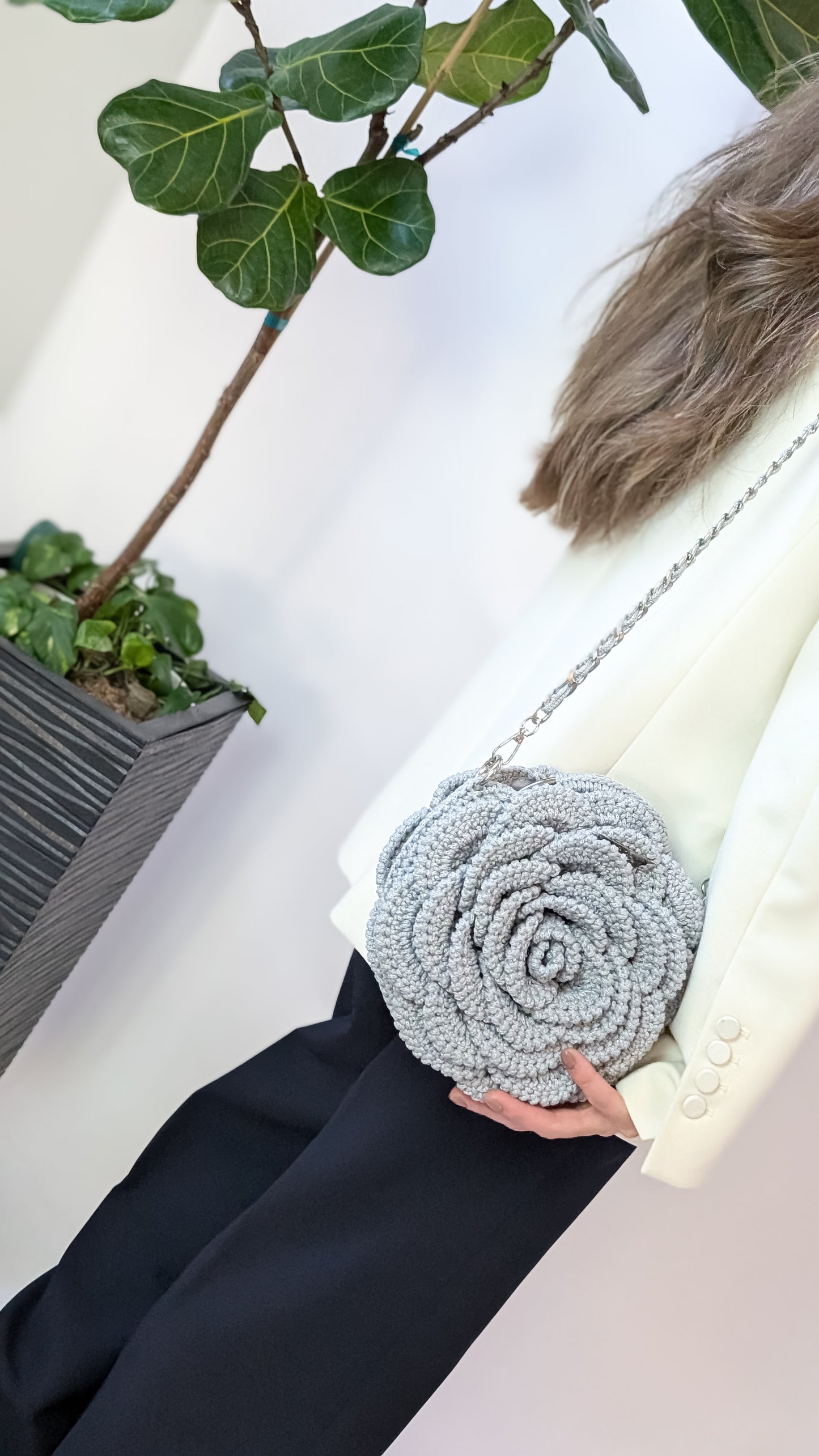 Rosetta Crossbody | Crochet Handmade Bag | Color Golden Brown